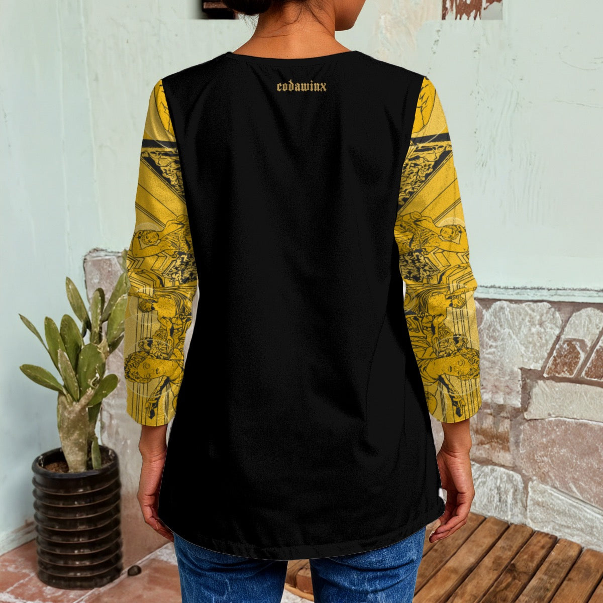 Gone Tella Women’s Jacket